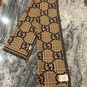 Gucci Black & Tan Logo Plaid Wool Scarf